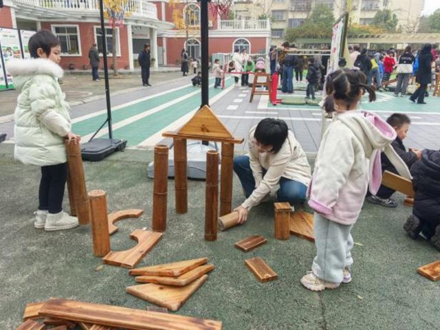 半日陪伴共见成长——高县沙河镇幼儿园开展家长开放日活动(图4)